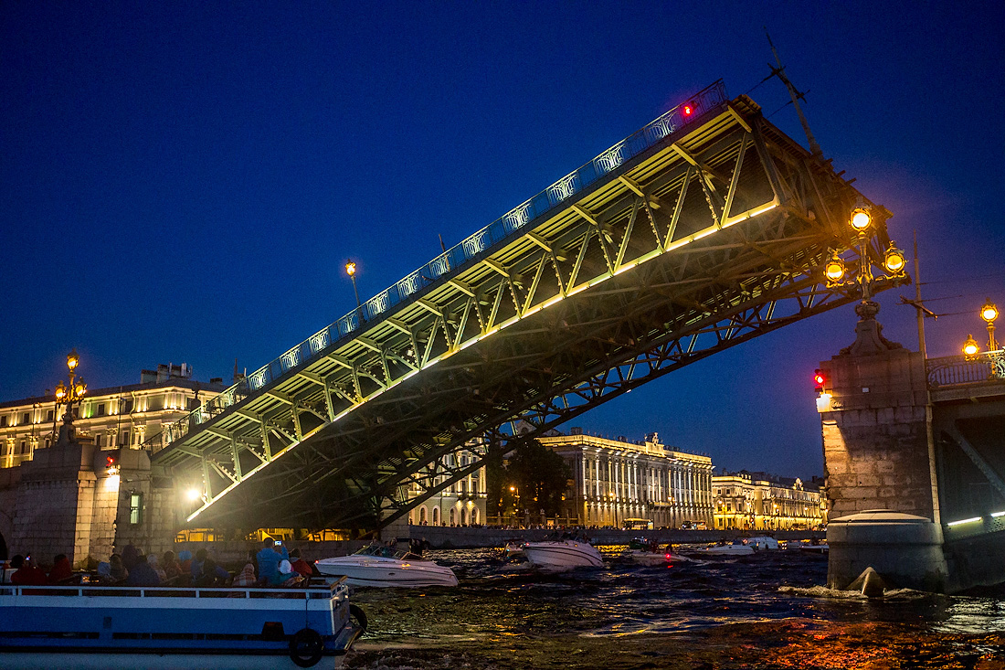 Разводные мосты в Санкт-Петербурге
